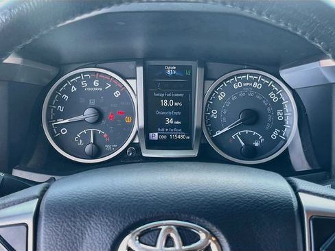 Used 2022 Toyota Tacoma SR5 RWD image 12