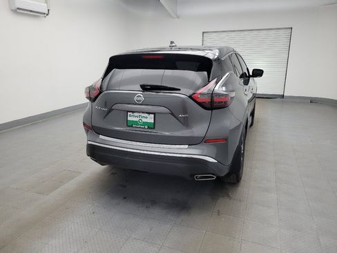 Used 2019 Nissan Murano S image 7