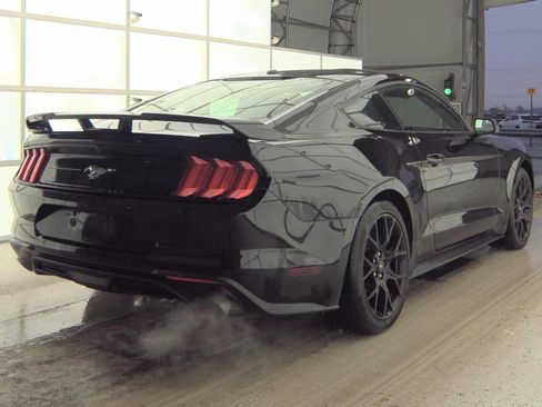 Used 2019 Ford Mustang Premium w/ Ecoboost Performance Package image 6