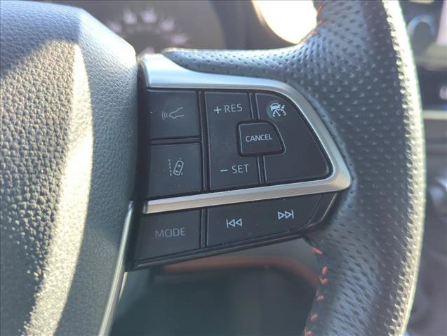 Certified 2024 Toyota Sienna XSE FWD image 16