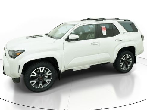 New 2026 Toyota 4Runner TRD Sport Premium RWD image 2