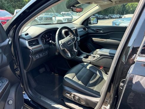 Used 2023 GMC Acadia Denali w/ Black Diamond Edition AWD/4WD image 9