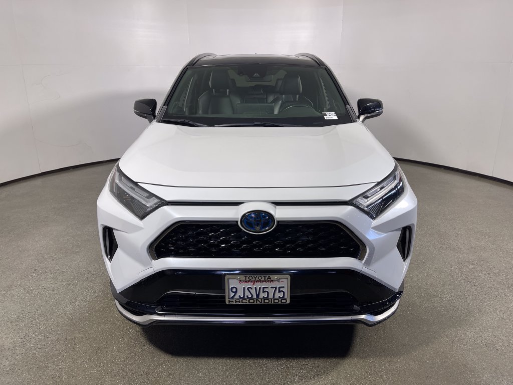 Used 2023 Toyota RAV4 XSE w/ Weather Package AWD/4WD image 9