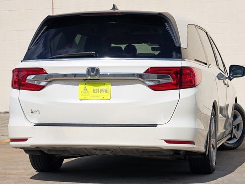 Used 2019 Honda Odyssey EX-L image 4
