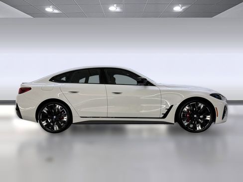 New 2026 BMW 430i w/ M Sport Package image 8