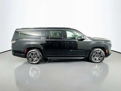 New 2026 Jeep Grand Wagoneer L 4WD image 8