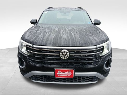 New 2026 Volkswagen Atlas Peak Edition AWD/4WD image 8