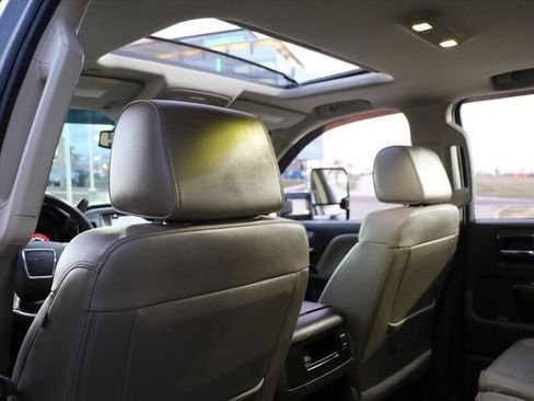 Used 2016 GMC Sierra 2500 Denali w/ Driver Alert Package image 16