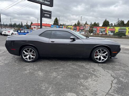 Used 2016 Dodge Challenger R/T Plus image 6
