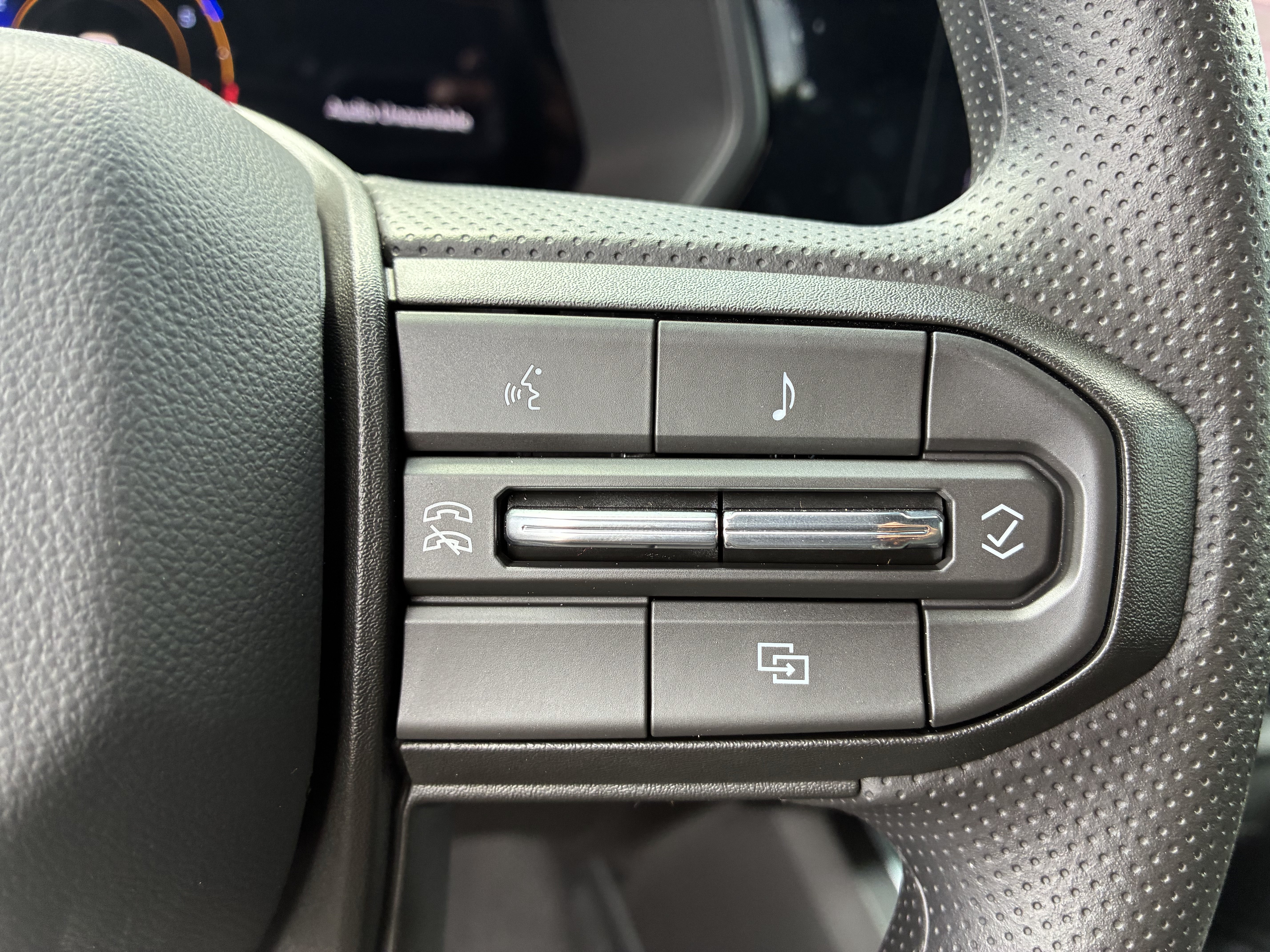 New 2026 Chevrolet Colorado Trail Boss AWD/4WD image 28