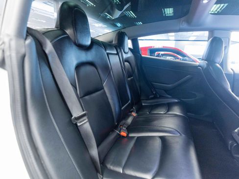 Used 2022 Tesla Model 3 Performance AWD/4WD image 12