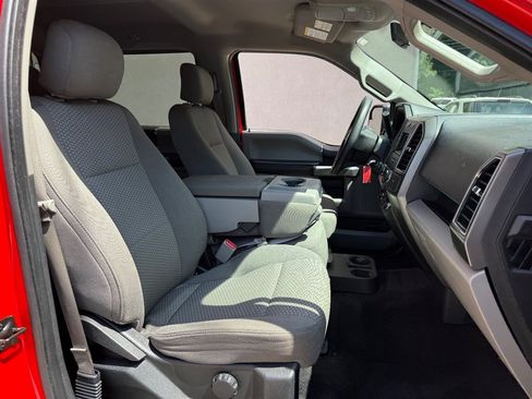 Used 2017 Ford F150 XLT AWD/4WD image 3