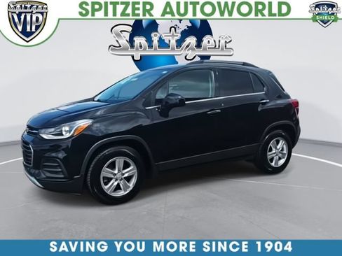 Used 2020 Chevrolet Trax LT w/ LT Convenience Package FWD image 5