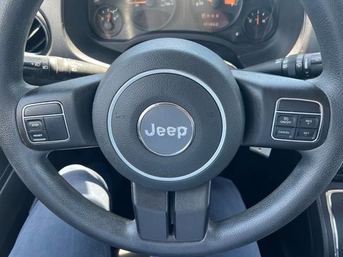 Used 2015 Jeep Patriot Sport w/ Power Value Group FWD image 11
