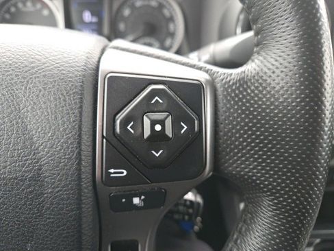 Used 2019 Toyota Tacoma 4x4 Double Cab image 5