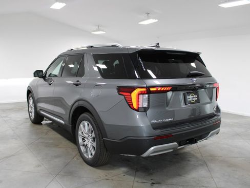 New 2026 Ford Explorer Platinum RWD image 6