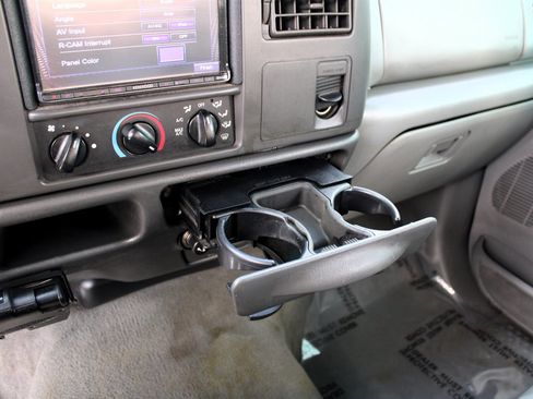 Used 2003 Ford F250 Lariat image 28