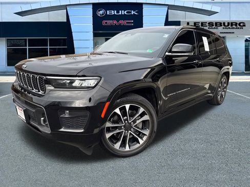 Used 2021 Jeep Grand Cherokee L Overland w/ Luxury Tech Group IV image 3