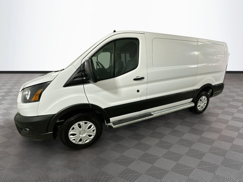 Used 2025 Ford Transit 250 Low Roof w/ Exterior Upgrade Package RWD image 4