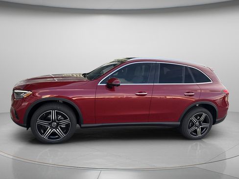 New 2026 Mercedes-Benz GLC 300 image 3