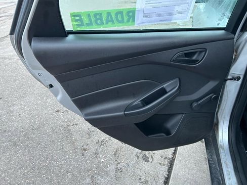 Used 2013 Ford Focus S image 13