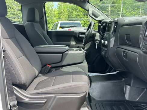 Used 2022 GMC Sierra 1500 Pro w/ Snow Plow Prep Package AWD/4WD image 17