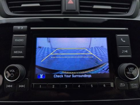 Used 2018 Honda CR-V LX image 26