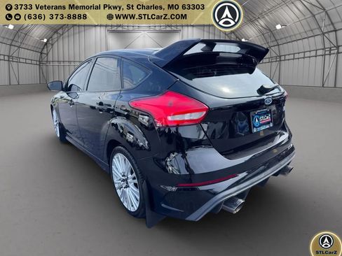 Used 2017 Ford Focus RS AWD/4WD image 5