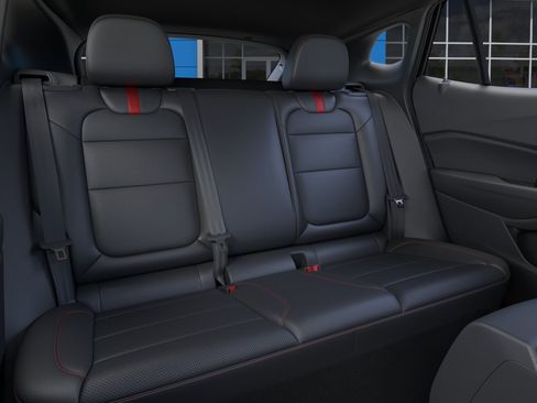 New 2026 Chevrolet Trax RS w/ Sunroof Package FWD image 17
