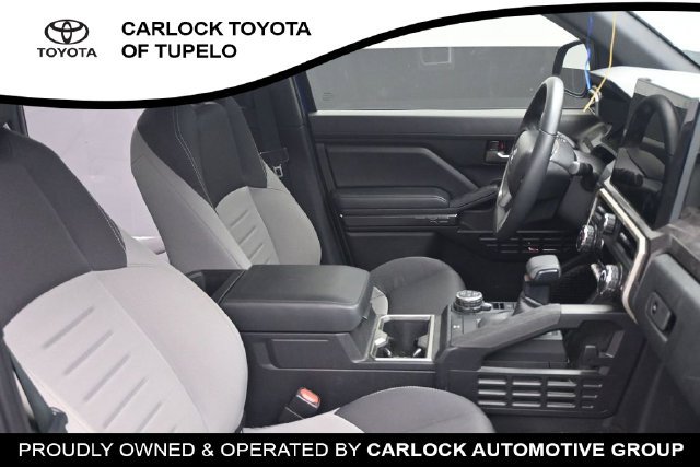 Used 2025 Toyota Tacoma TRD Off-Road AWD/4WD image 53