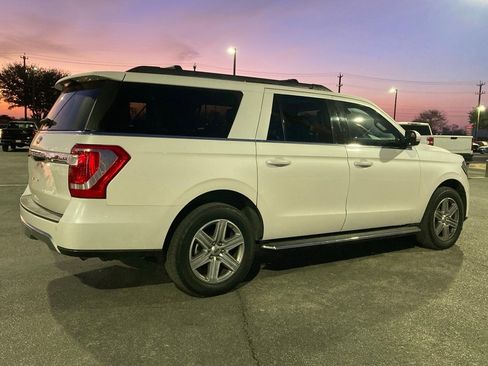 Used 2019 Ford Expedition Max XLT w/ Equipment Group 202A image 5