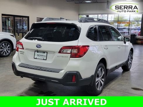 Used 2018 Subaru Outback 2.5i Limited AWD/4WD image 5