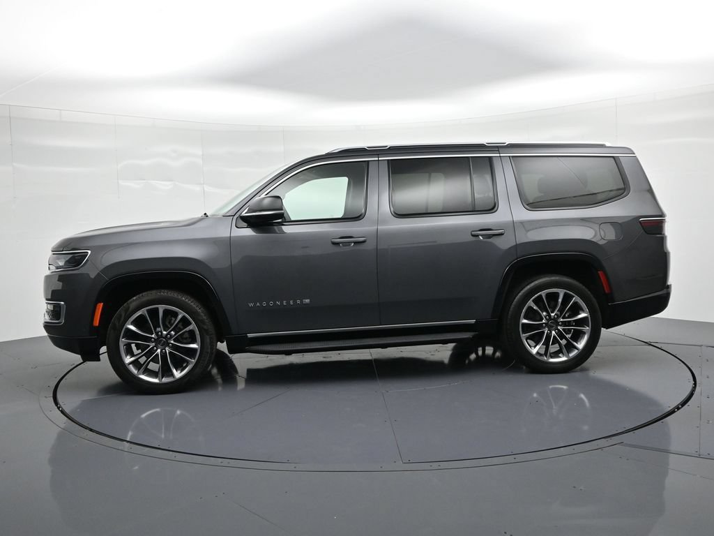 Used 2023 Jeep Wagoneer Series II w/ Premium Group I AWD/4WD image 9