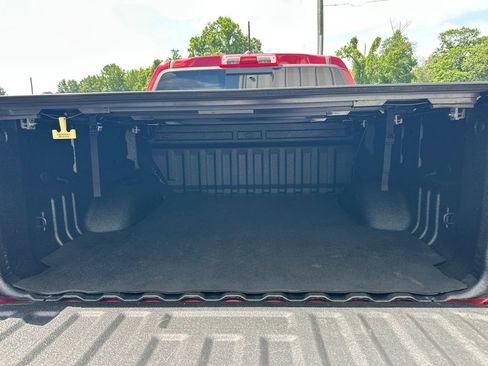 Used 2019 Chevrolet Colorado Z71 RWD image 19