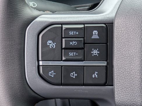 New 2025 Ford F150 Lariat w/ Equipment Group 502A High image 15