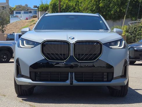 New 2026 BMW X3 xDrive30i w/ M Sport Package AWD/4WD image 2
