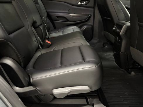 Used 2023 GMC Acadia SLT w/ Elevation Edition AWD/4WD image 52