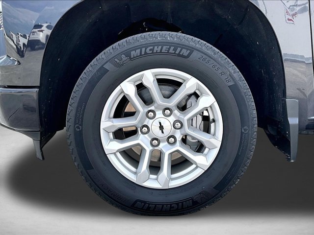 Used 2024 Chevrolet Silverado 1500 RST w/ Convenience Package II RWD image 10
