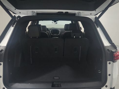 Used 2023 Chevrolet Traverse RS AWD/4WD image 24