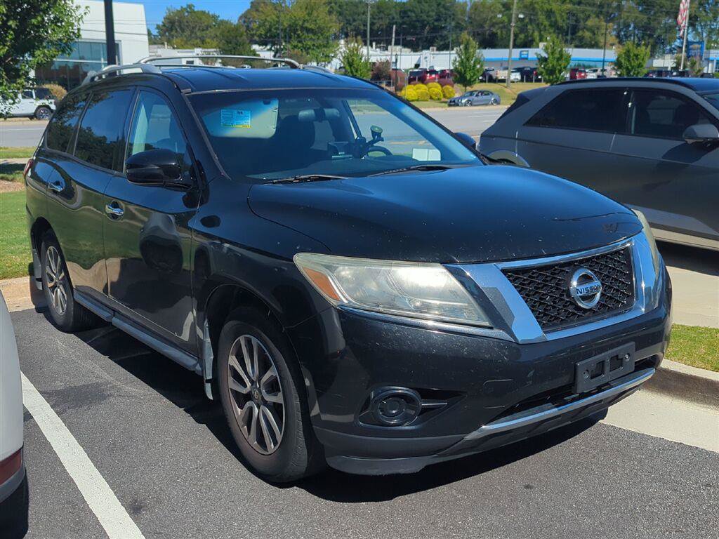 Used 2014 Nissan Pathfinder SV AWD/4WD image 1