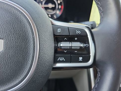 Used 2024 Kia Carnival SX Prestige FWD image 21