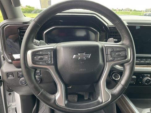 Used 2025 Chevrolet Silverado 1500 RST w/ RST All Star Premium Package AWD/4WD image 10
