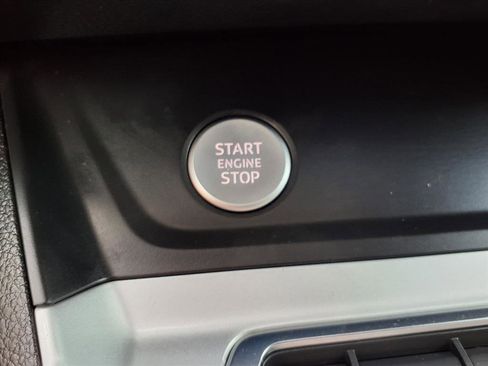 Used 2020 Audi Q3 2.0T Premium Plus w/ Premium Plus Package image 12