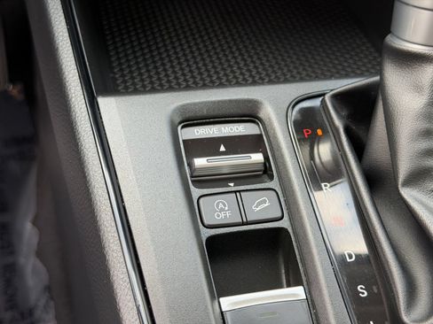 Used 2024 Honda CR-V EX image 18