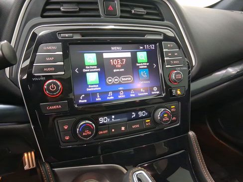 Used 2022 Nissan Maxima SR w/ Sport Mat Group image 19