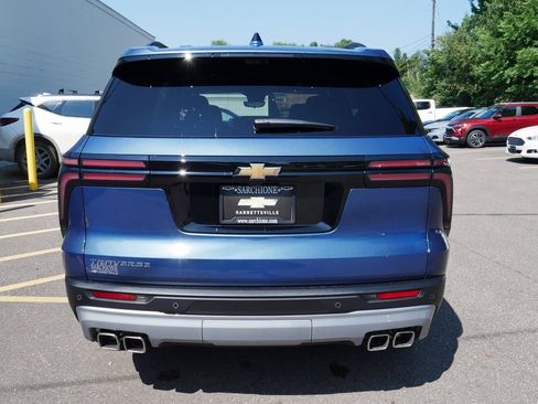 New 2026 Chevrolet Traverse LT w/ Enhanced Driving Package image 6
