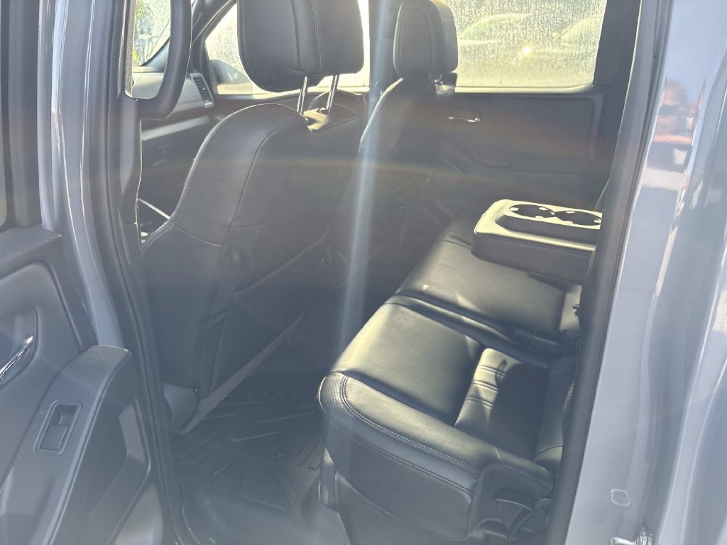 Used 2022 Nissan Frontier Pro-X w/ Pro-X Premium Package RWD image 6