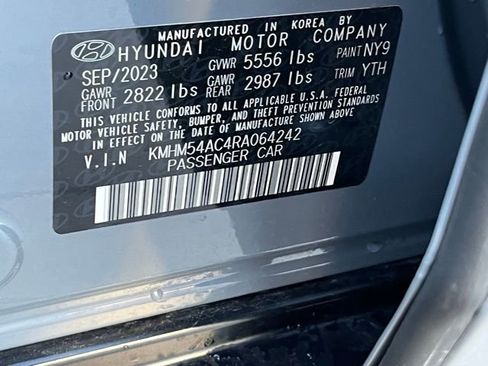 Used 2024 Hyundai Ioniq 6 Limited image 37