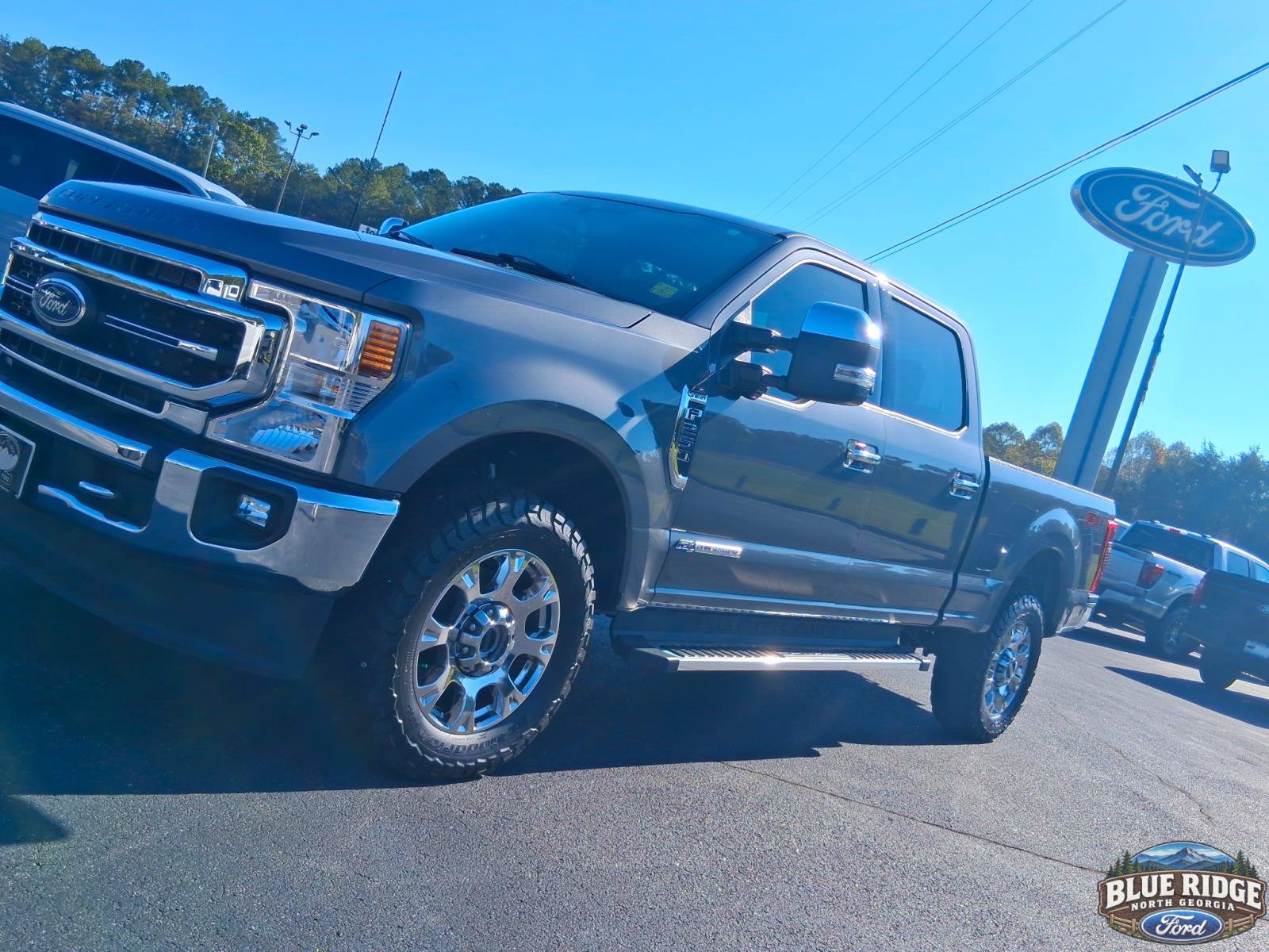 Used 2022 Ford F250 Lariat w/ Lariat Ultimate Package AWD/4WD image 25