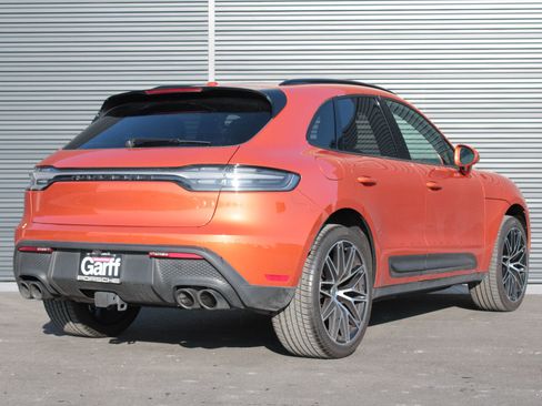 Used 2023 Porsche Macan image 9